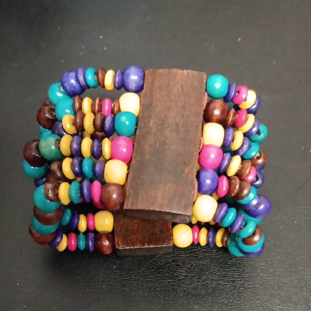Multicolor Wood Beaded Bracelet